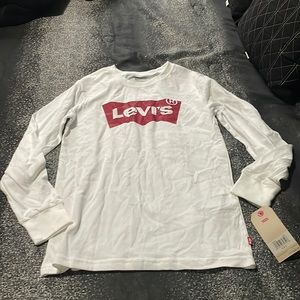 Levi’s long sleeve t shirt size m boys